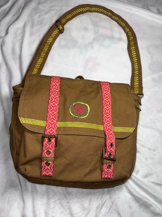 American Girl Handbags - American Girl Canvas Crossbody Bag with Pink Accent Straps